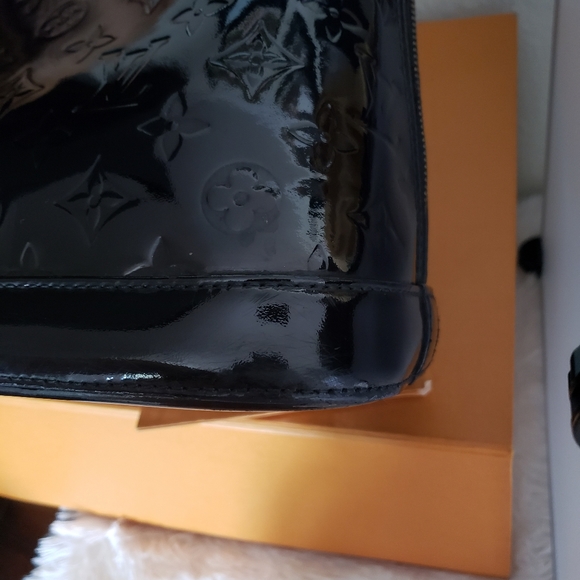 SOLD - Picture 7 of 16